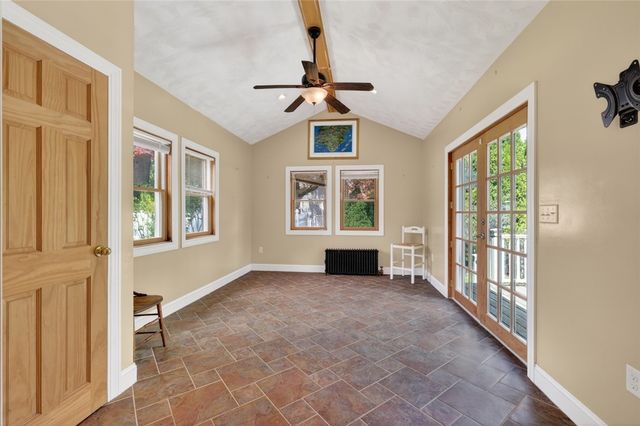 7 Allard Street, Warwick, RI 02889