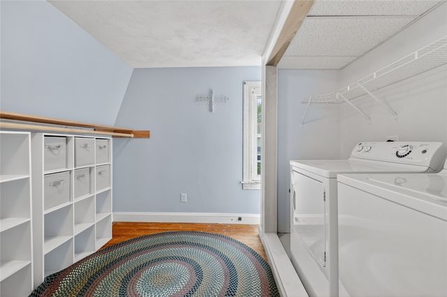7 Allard Street, Warwick, RI 02889