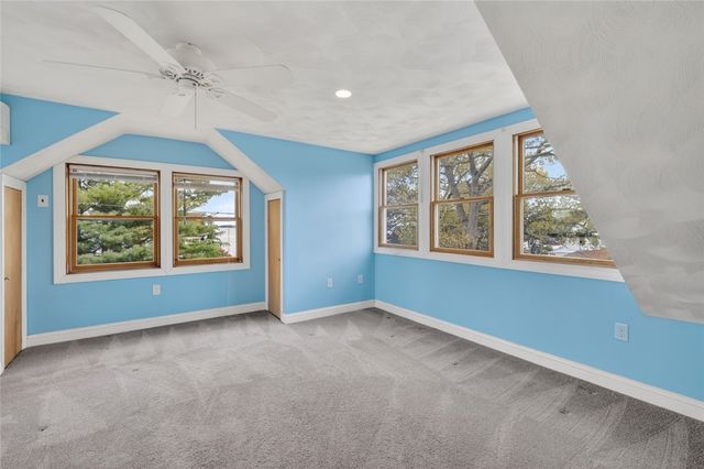 7 Allard Street, Warwick, RI 02889