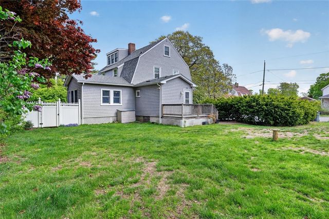 7 Allard Street, Warwick, RI 02889