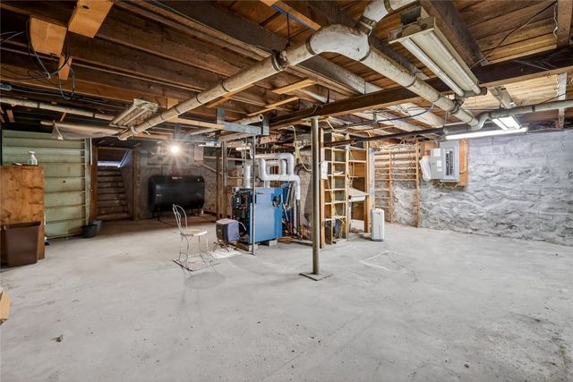 7 Allard Street, Warwick, RI 02889