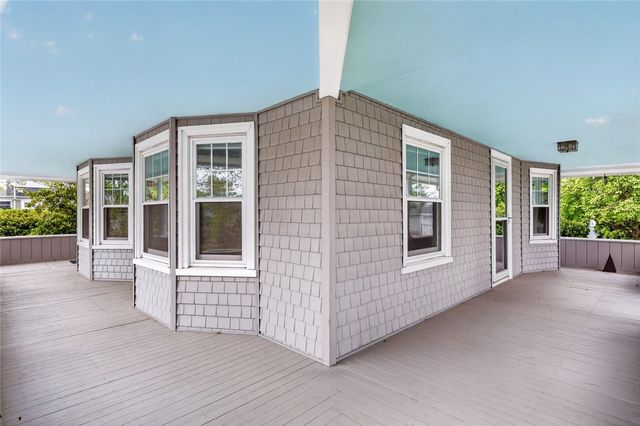 7 Allard Street, Warwick, RI 02889