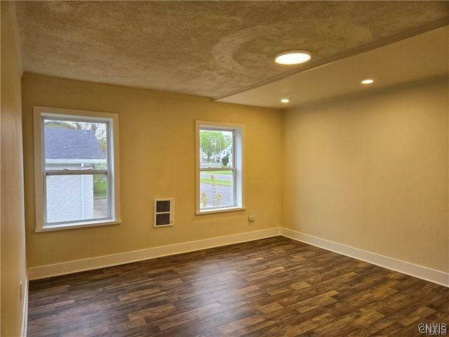 53 Arterial West, Auburn, NY 13021