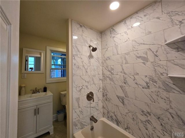 53 Arterial West, Auburn, NY 13021