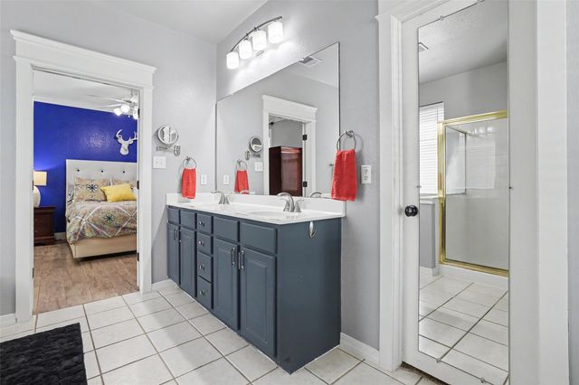 514 Westbury LN, Georgetown, TX 78633