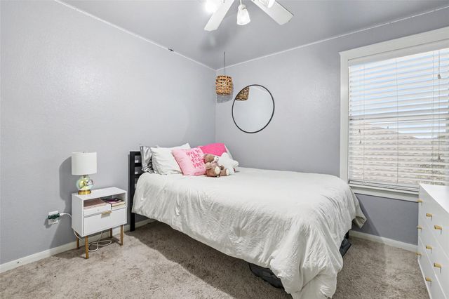 514 Westbury LN, Georgetown, TX 78633