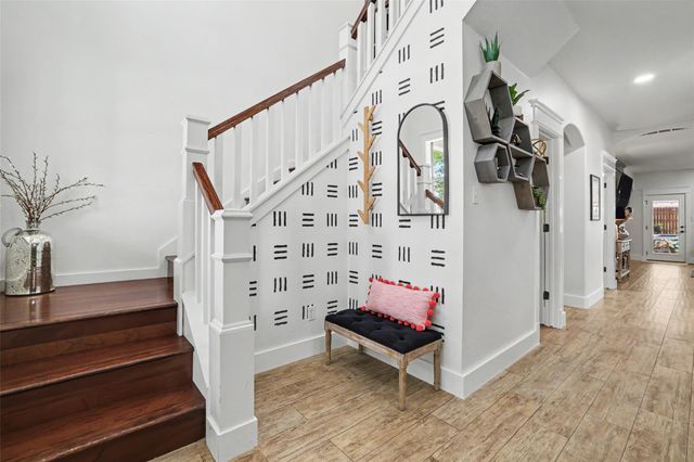 514 Westbury LN, Georgetown, TX 78633