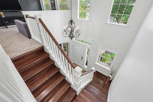 514 Westbury LN, Georgetown, TX 78633