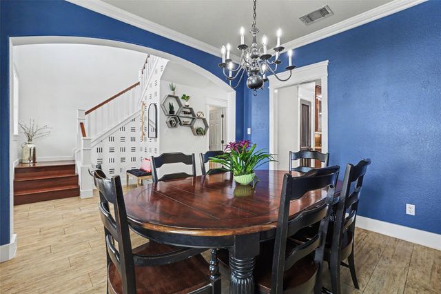514 Westbury LN, Georgetown, TX 78633