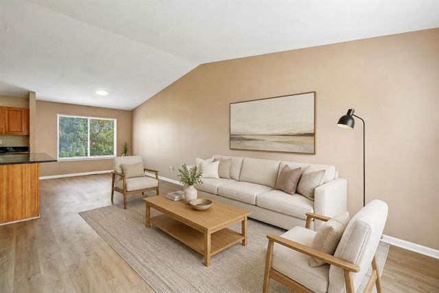 7365 Maplelawn Drive, Ypsilanti, MI 48197