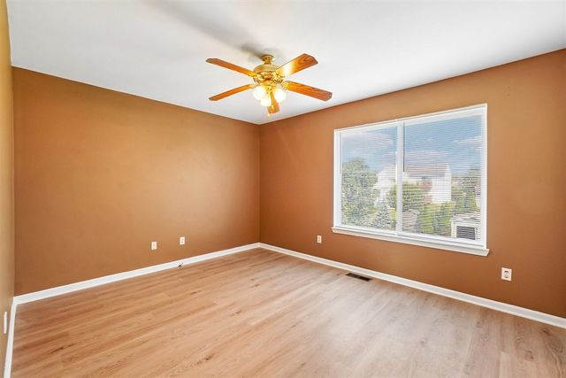 7365 Maplelawn Drive, Ypsilanti, MI 48197