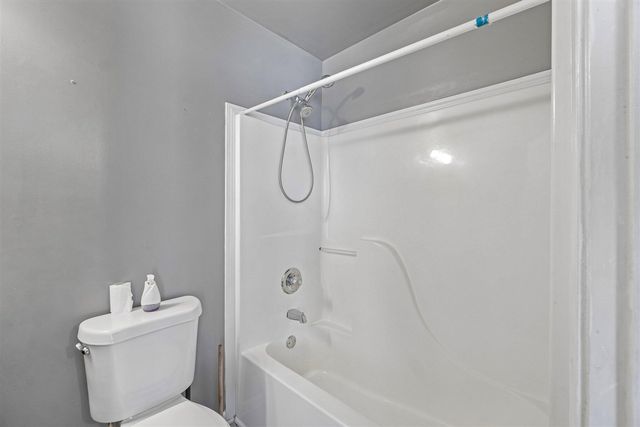 7365 Maplelawn Drive, Ypsilanti, MI 48197