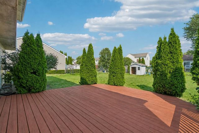 7365 Maplelawn Drive, Ypsilanti, MI 48197
