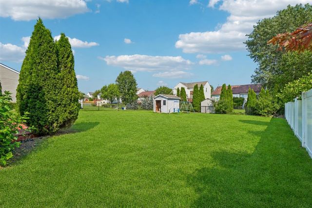 7365 Maplelawn Drive, Ypsilanti, MI 48197