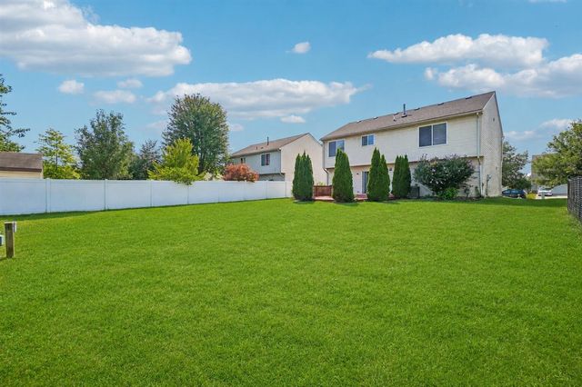 7365 Maplelawn Drive, Ypsilanti, MI 48197
