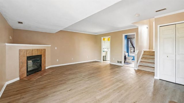 7365 Maplelawn Drive, Ypsilanti, MI 48197