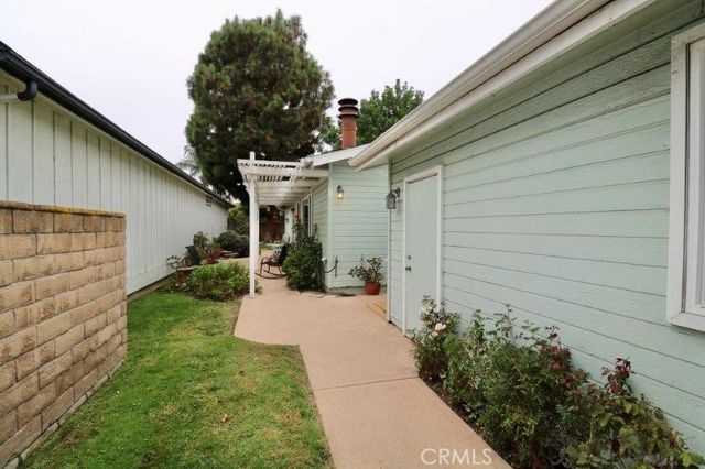 2544 Forrest Lake 20, Santa Ana, CA 92705