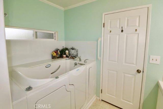 2544 Forrest Lake 20, Santa Ana, CA 92705