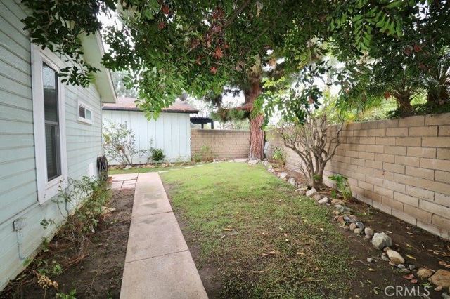 2544 Forrest Lake 20, Santa Ana, CA 92705