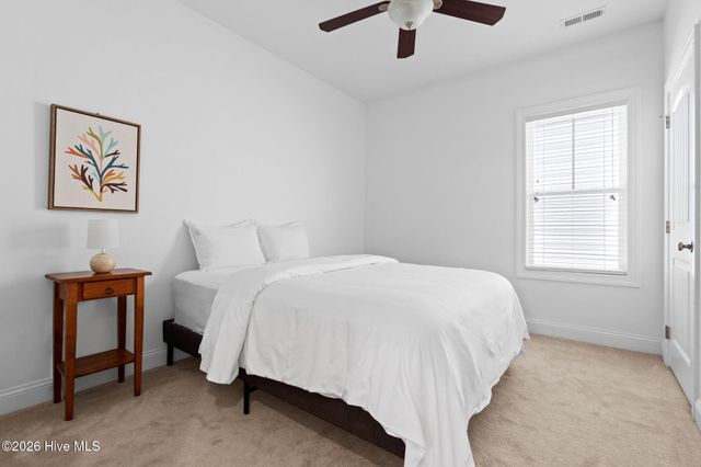 129 NE 8th Street, Oak Island, NC 28465