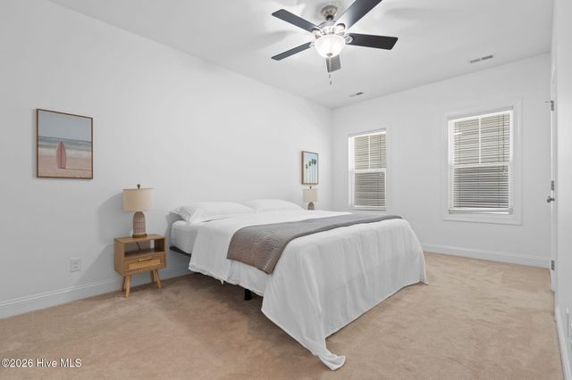 129 NE 8th Street, Oak Island, NC 28465