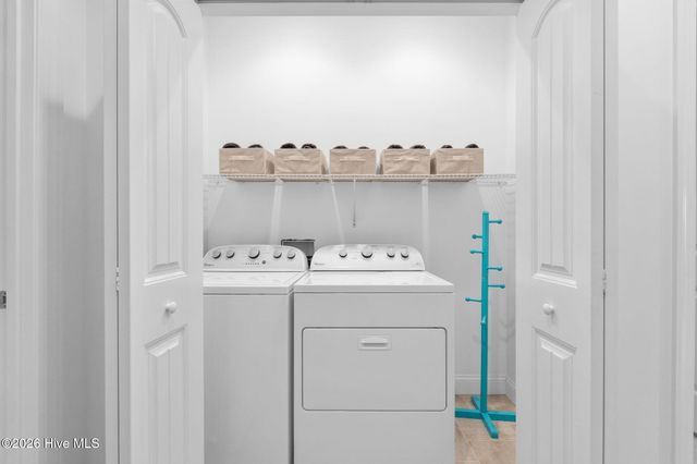 129 NE 8th Street, Oak Island, NC 28465