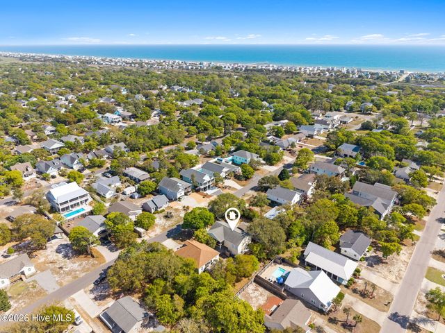 129 NE 8th Street, Oak Island, NC 28465