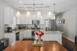 831 Ledgewood Way 831, Clinton, MA 01510