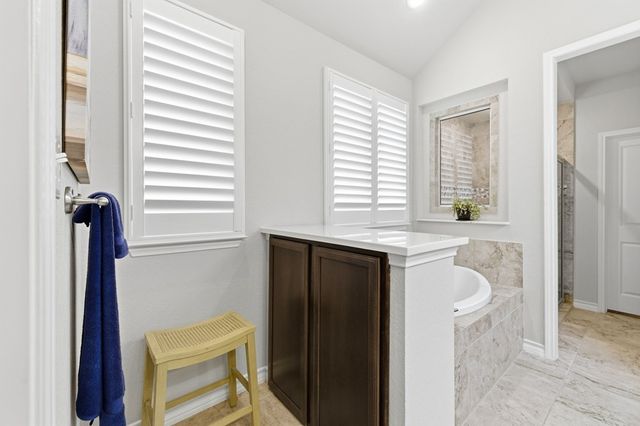 3094 Blenheim Park, Bulverde, TX 78163