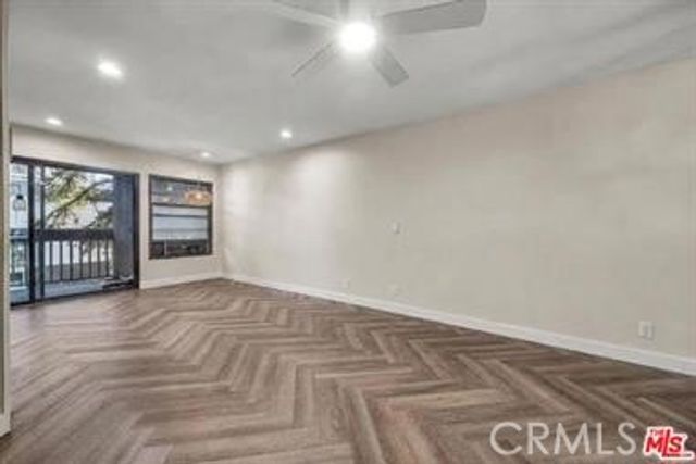 7740 Redlands Street G3092, Playa Del Rey, CA 90293