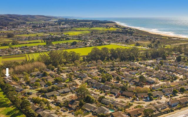 728 Le Mans Way, Half Moon Bay, CA 94019