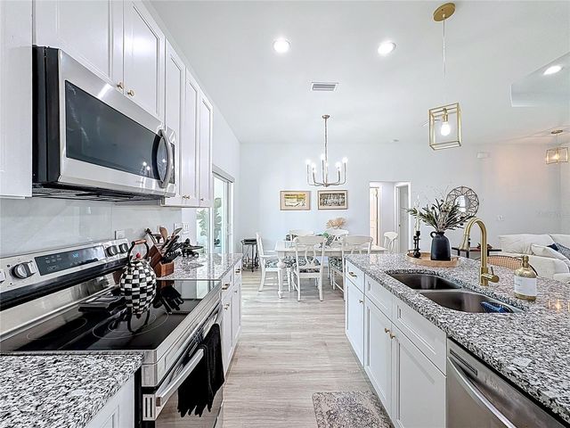 10285 ROCKFORD AVENUE, Englewood, FL 34224