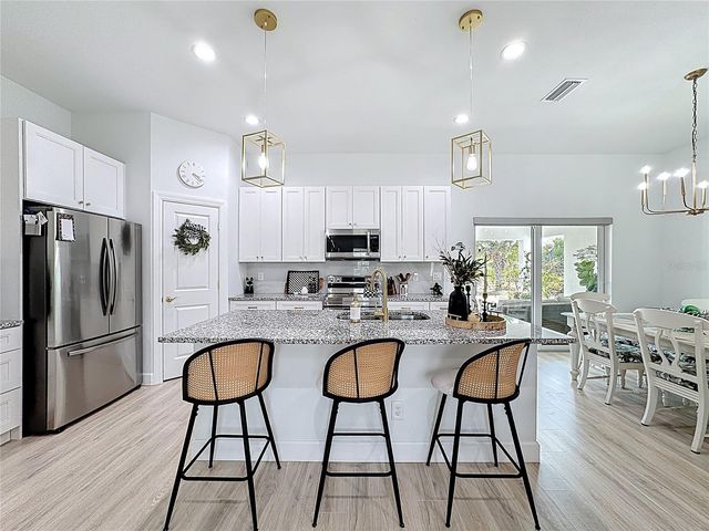 10285 ROCKFORD AVENUE, Englewood, FL 34224