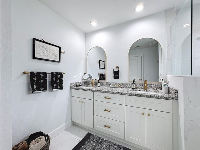 10285 ROCKFORD AVENUE, Englewood, FL 34224