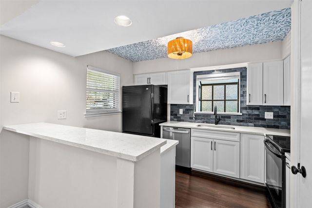15151 Berry Trail 801, Dallas, TX 75248