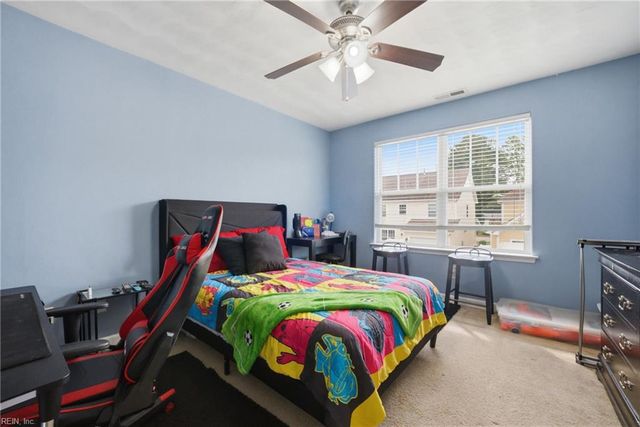 49 Rockingham DR, Hampton, VA 23669