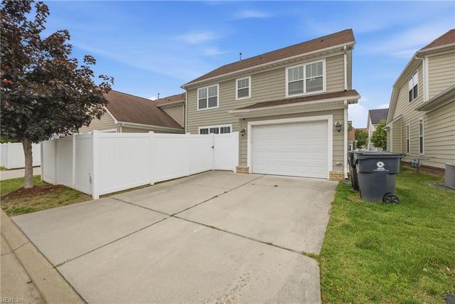 49 Rockingham DR, Hampton, VA 23669