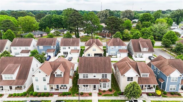 49 Rockingham DR, Hampton, VA 23669