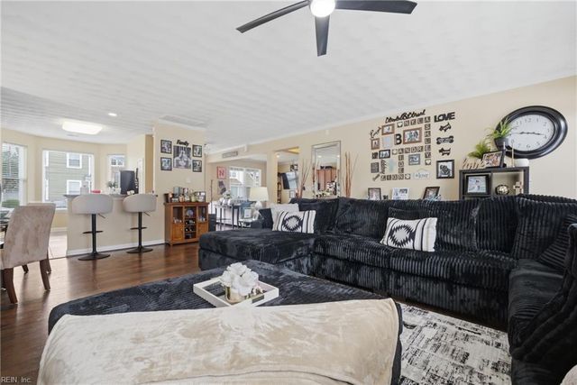 49 Rockingham DR, Hampton, VA 23669