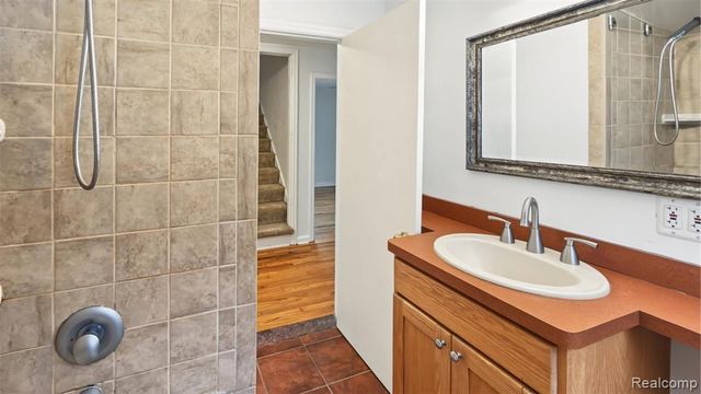 425 N Minerva Avenue, Royal Oak, MI 48067