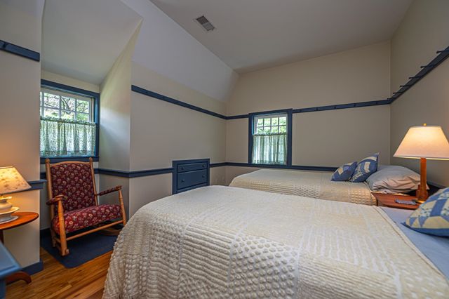 1502 King Hill Road, New London, NH 03257