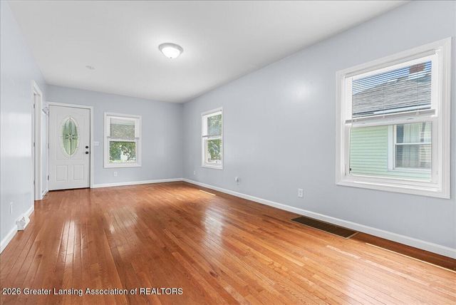411 N Francis Avenue, Lansing, MI 48912