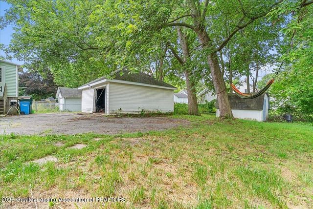 411 N Francis Avenue, Lansing, MI 48912