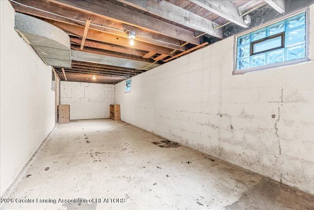 411 N Francis Avenue, Lansing, MI 48912