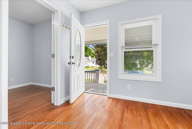 411 N Francis Avenue, Lansing, MI 48912
