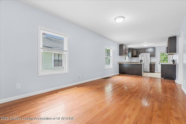 411 N Francis Avenue, Lansing, MI 48912