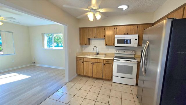 11239 SW 77TH COURT, Ocala, FL 34476