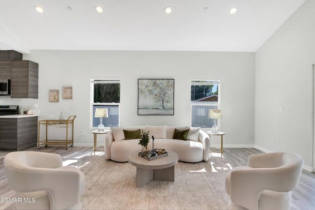 955 Brossard Drive, Thousand Oaks, CA 91360
