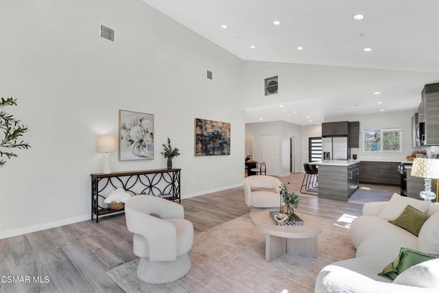 955 Brossard Drive, Thousand Oaks, CA 91360