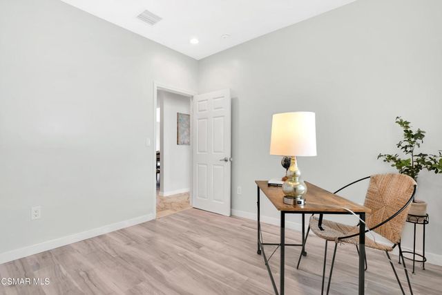 955 Brossard Drive, Thousand Oaks, CA 91360